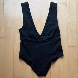 Marysia Swim Elegant Black V-Neck Swimsuit